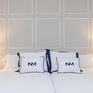 4* Hotell Nuevo