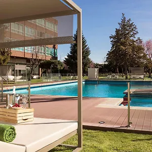 4* فندق ميليا باراخاس