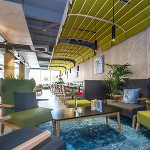 4* فندق Artiem