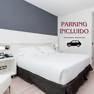 4* فندق أكسور فيريا